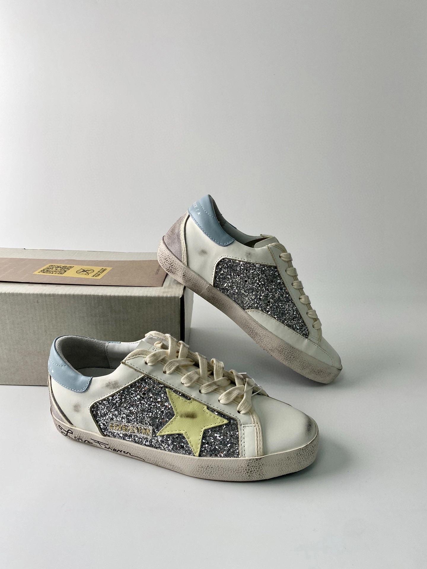 OOBB- GWF00104.F004681.82317 cowhide item:D-X018B2815S